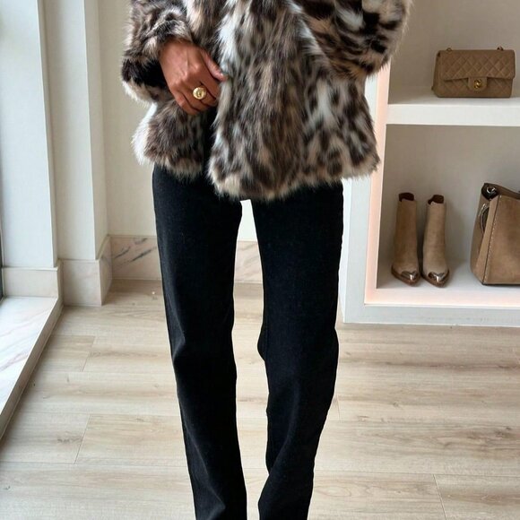 Women's Faux Fur animal print Long Sleeve Warm Coat - Picture 9 of 9
